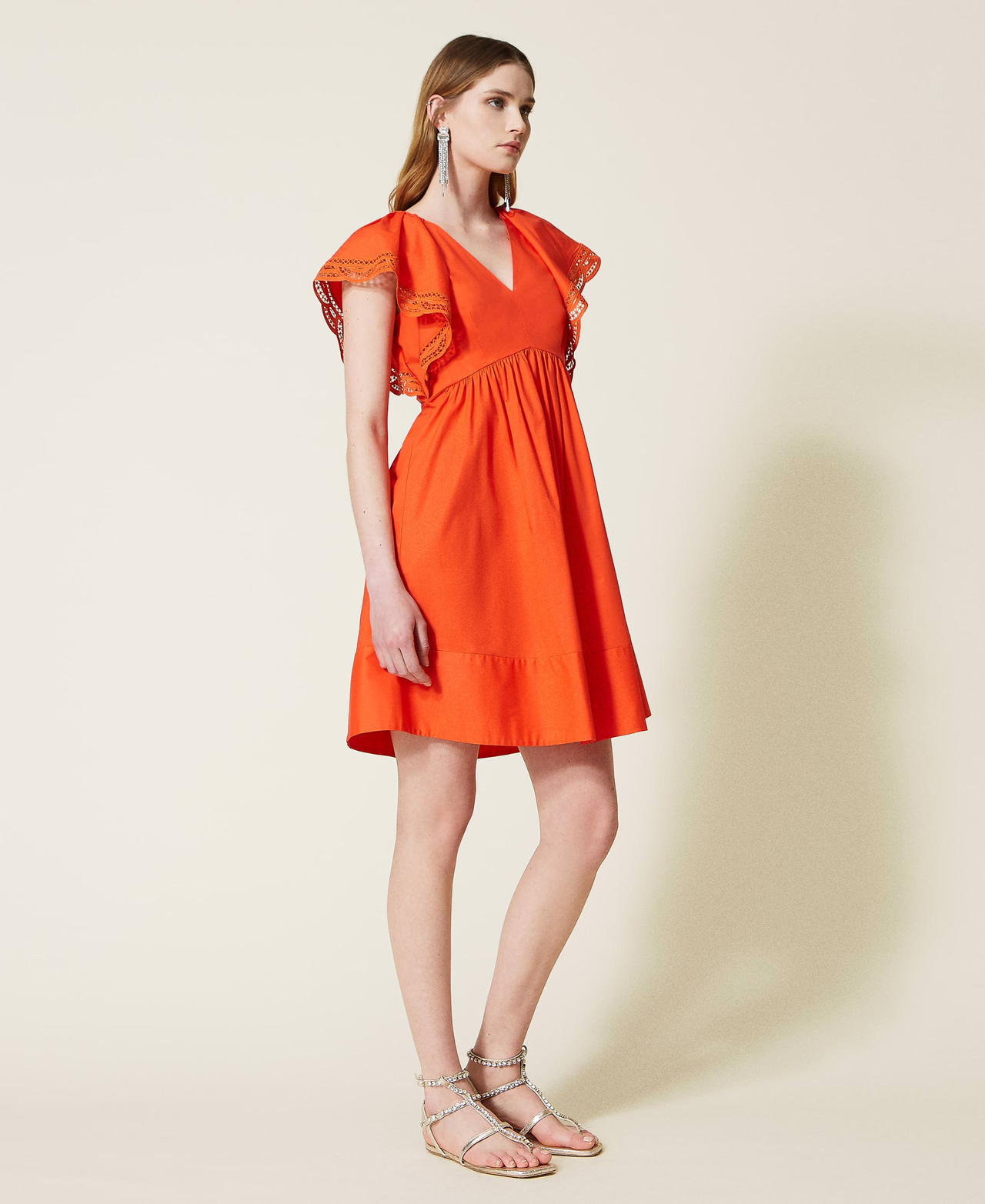 Kurzes Kleid aus Popeline mit Spitze „Cherry Tomato“-Orange Frau 221TT2131-03