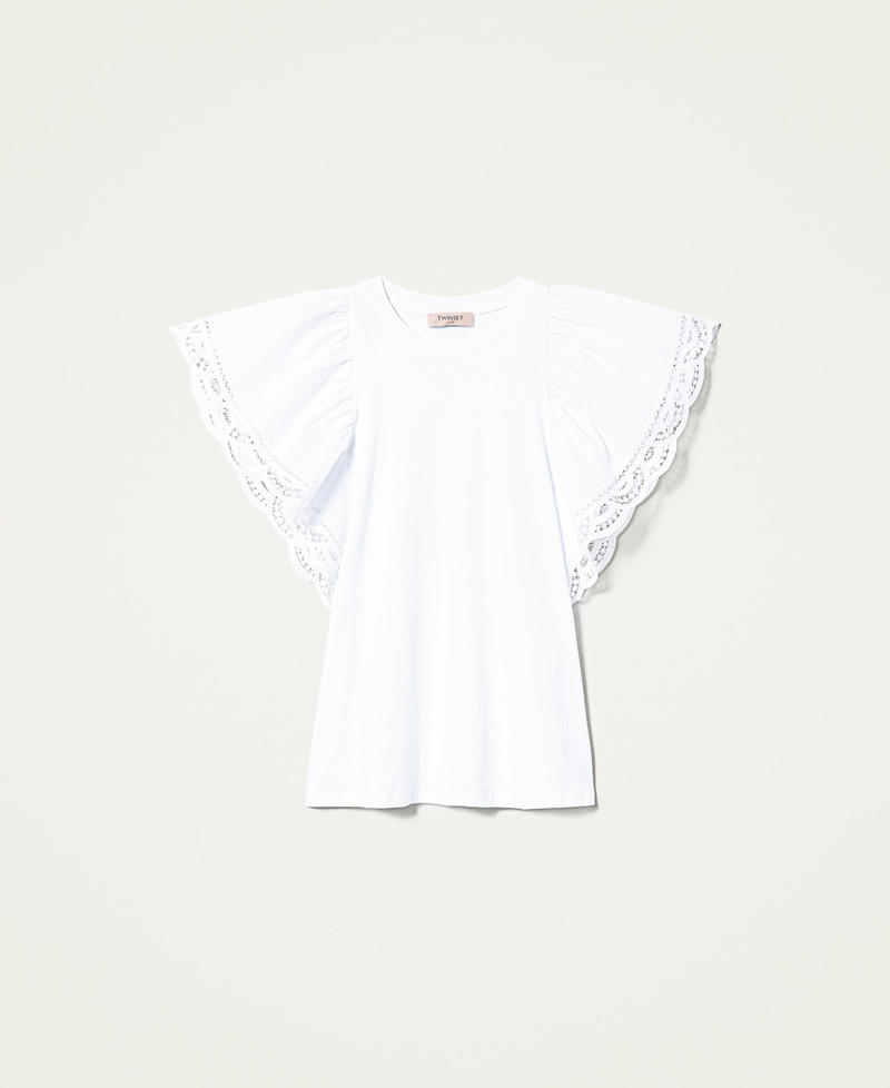 Regular t-shirt with lace sleeves