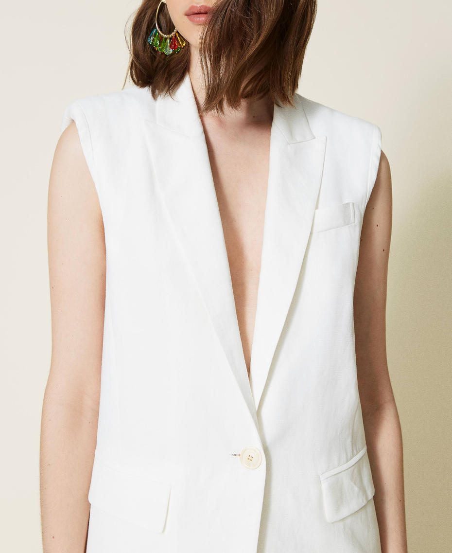 Linen blend twill waistcoat