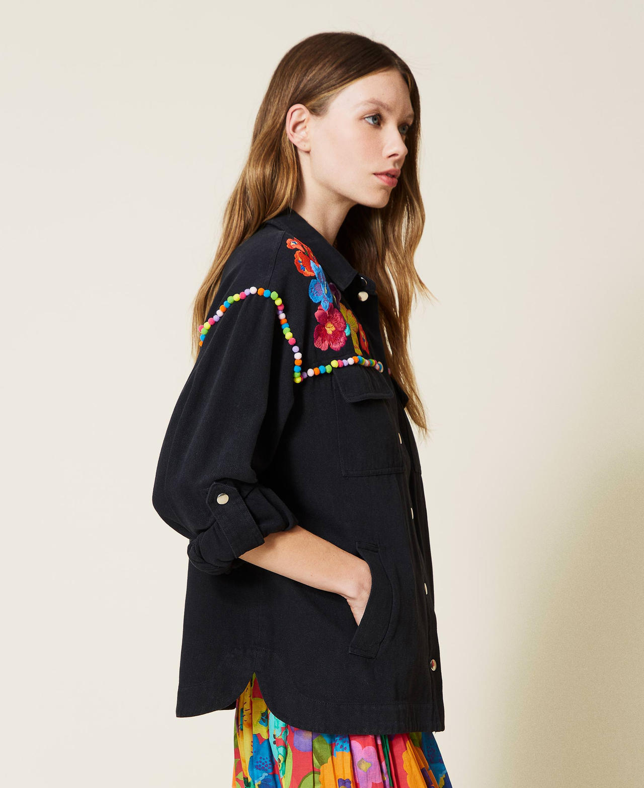Bull jacket with multicolour flowers