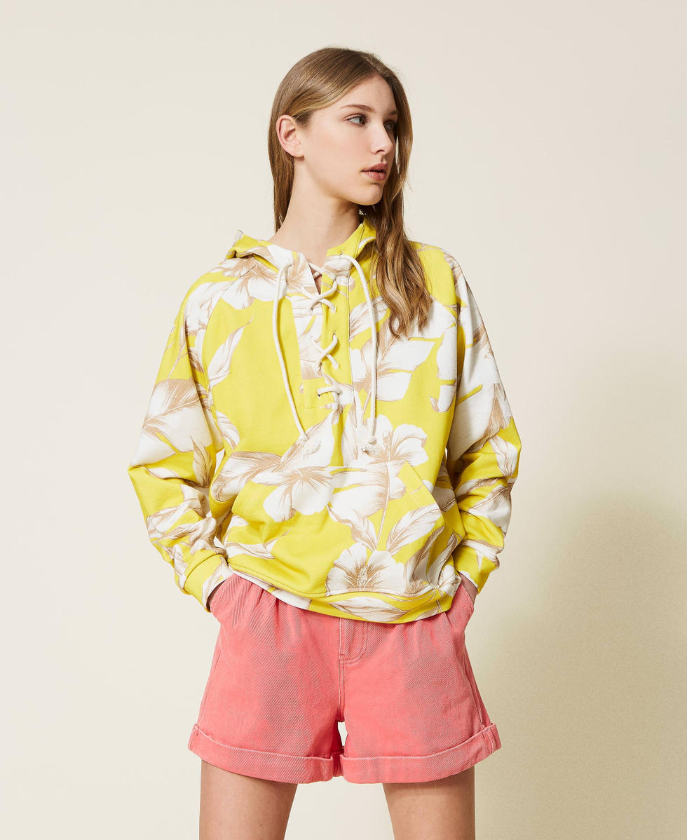 H&m floral hoodie hotsell