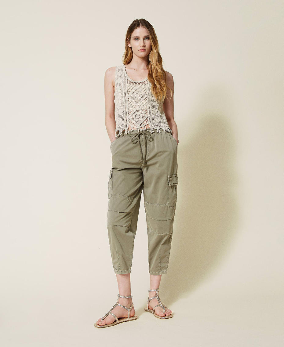 Drill cargo trousers