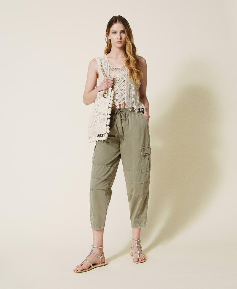 Drill cargo trousers