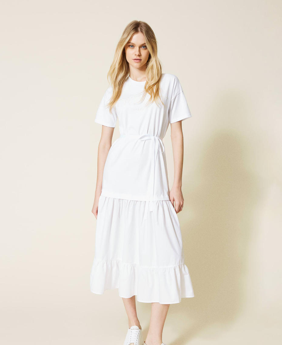 Long dress with embroidered logo and belt