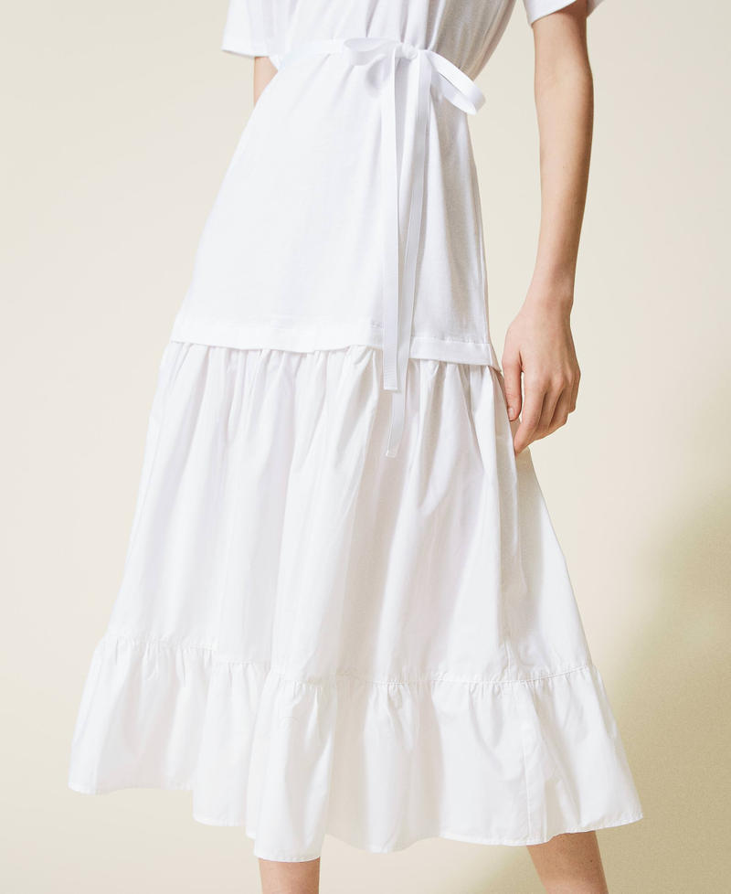 Long dress with embroidered logo and belt