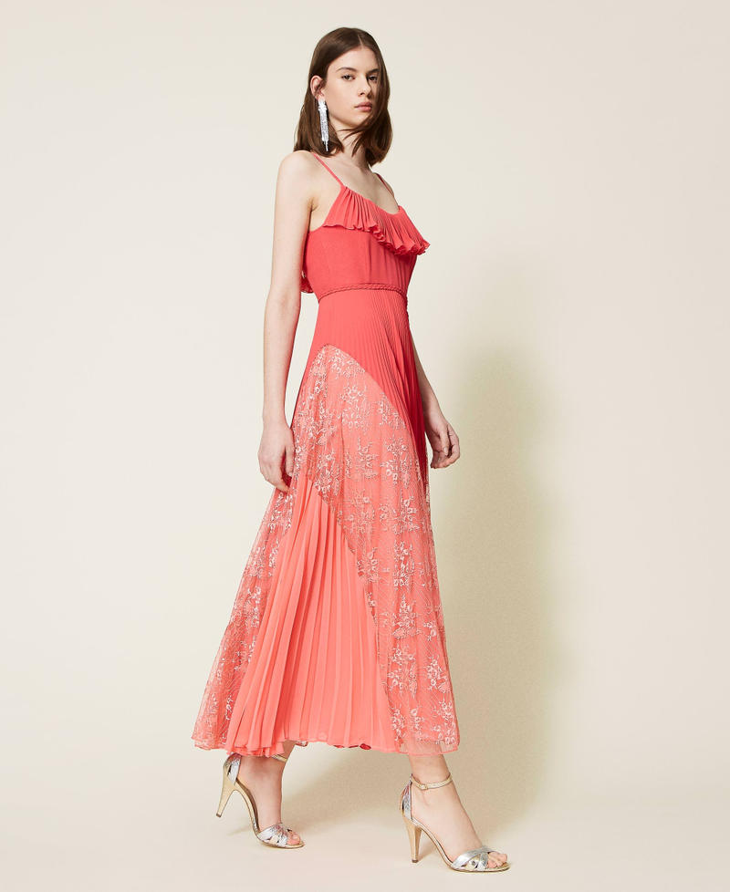 Long georgette dress with ruffles and lace Two-tone "Azalea" Pink / "Ginger Red" Woman 221TT2477-02