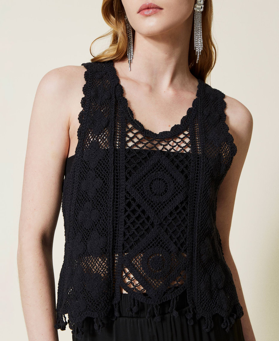 Top en maille crochet avec bande