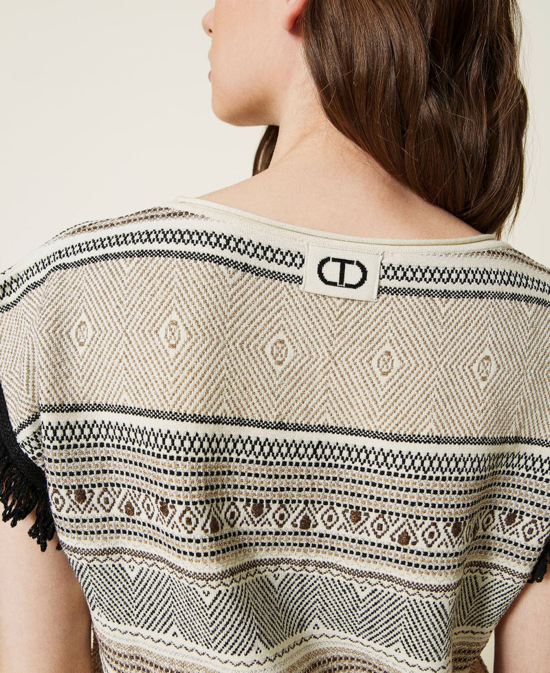Jacquard top with fringes