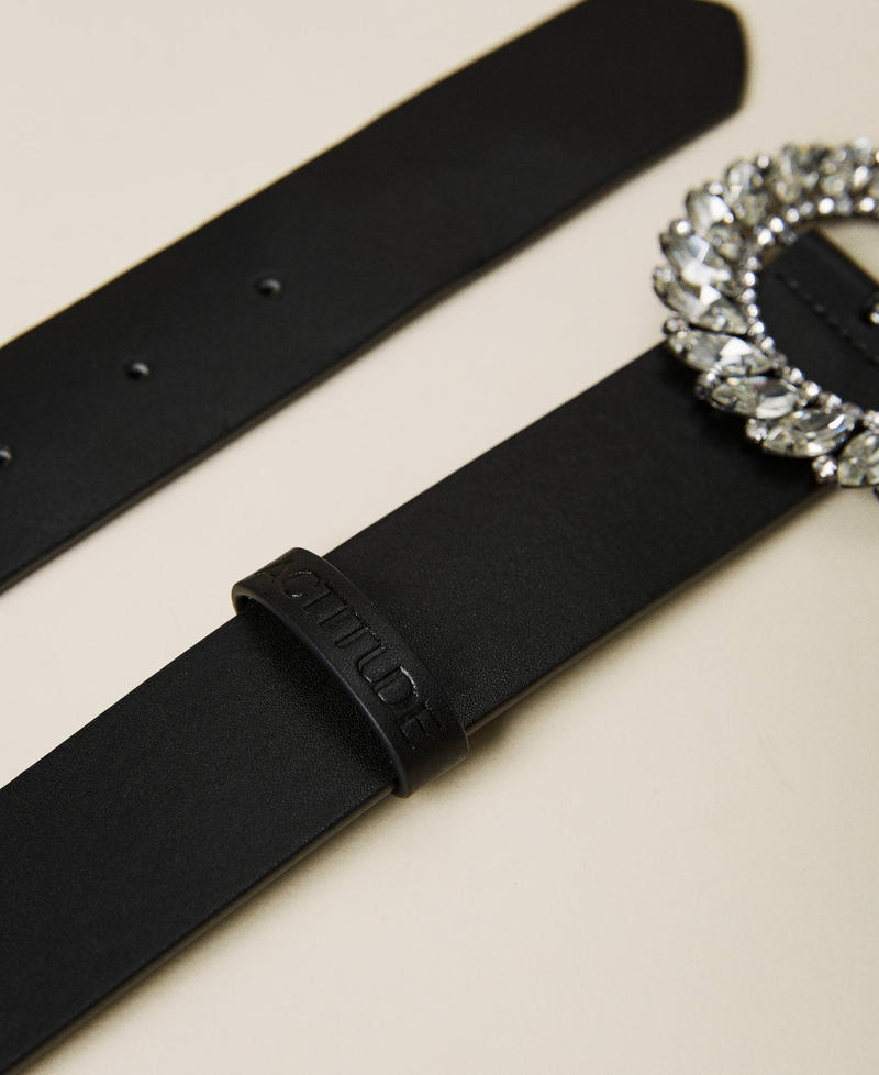 Jewel buckle belt