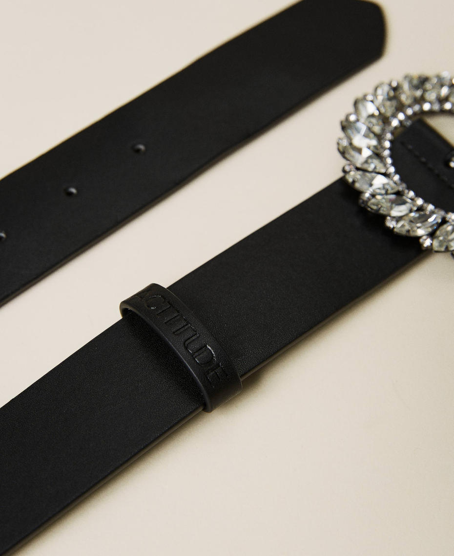 Jewel buckle belt