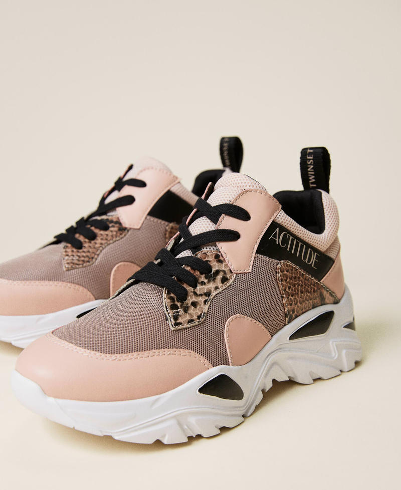 Scarpe running con inserti e logo