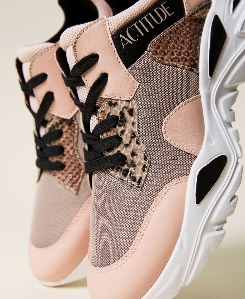 Scarpe running con inserti e logo