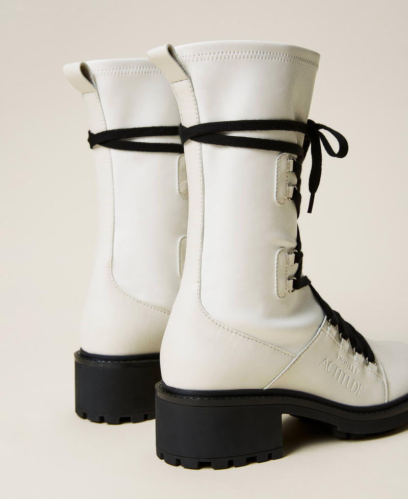 Двухцветные ботинки-амфибии с треккинговой застежкой Бежевый "Пергамент" женщина 222ACP280-04