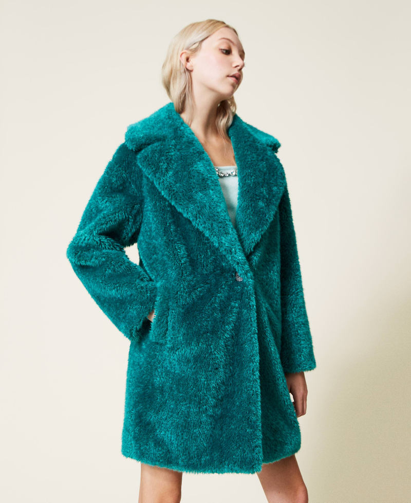 Manteau fausse fourrure bleu store