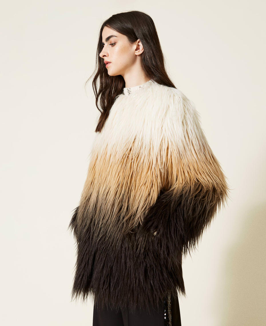 Fadeout faux fur coat