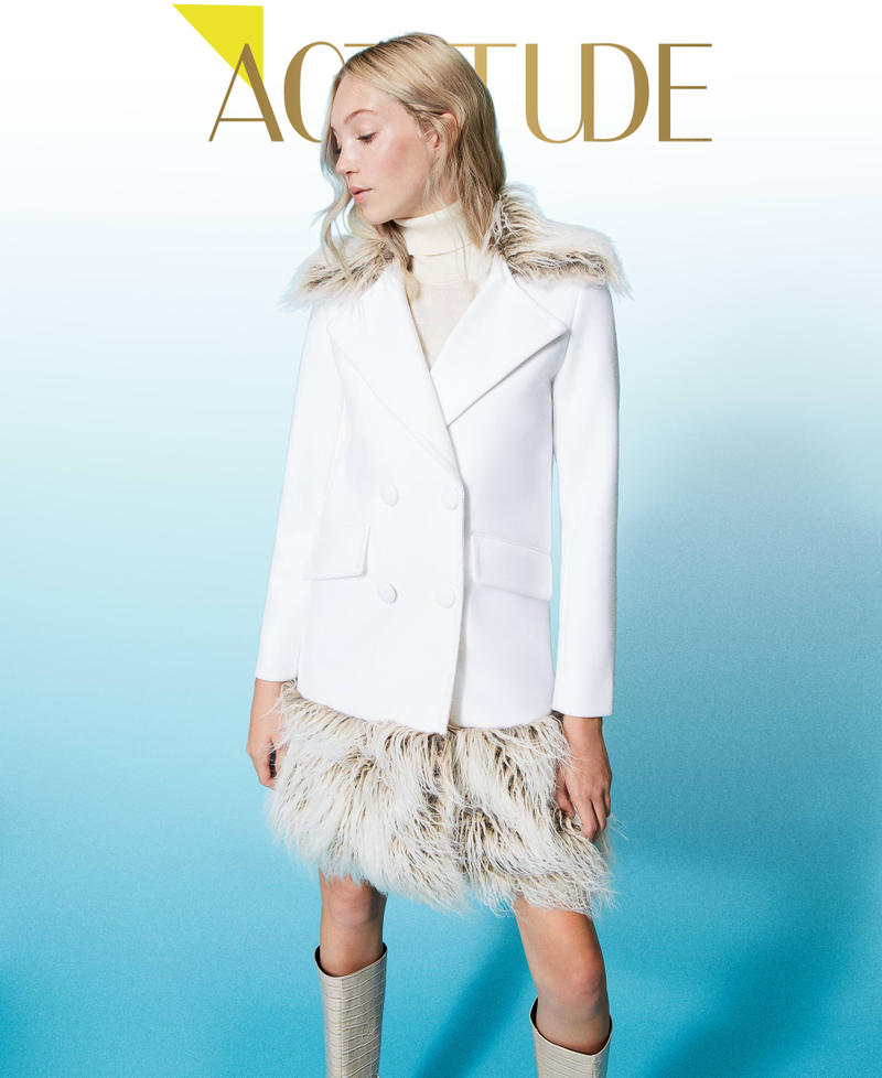 Wool cloth coat with faux fur