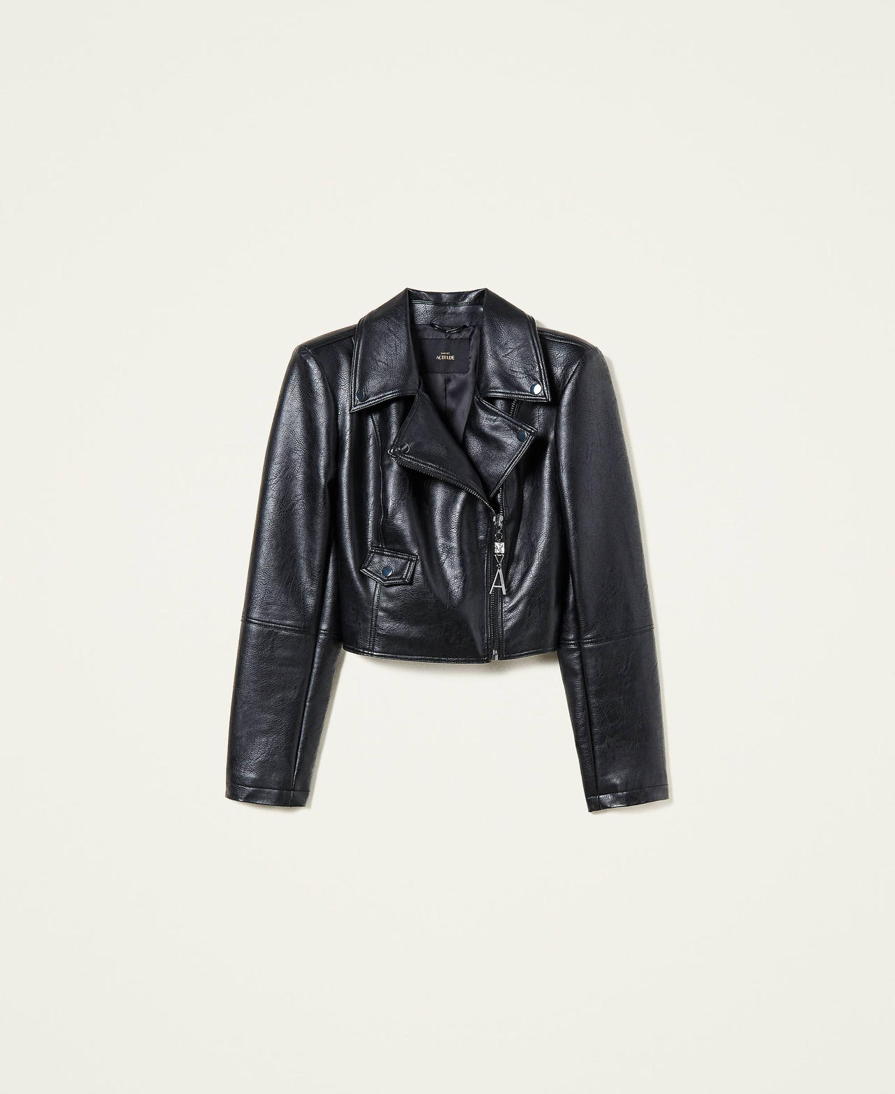 Biker jacket with logo puller