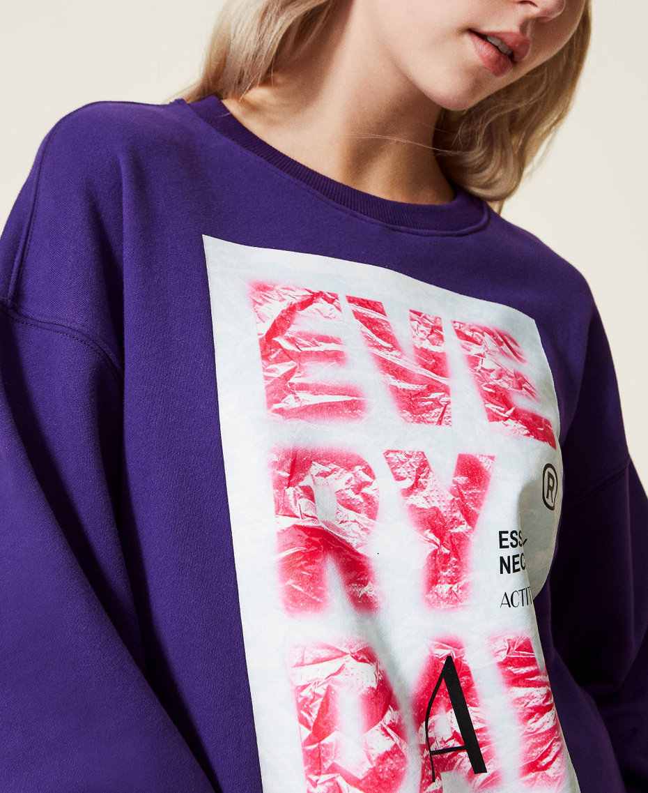 Boxy sweatshirt with print