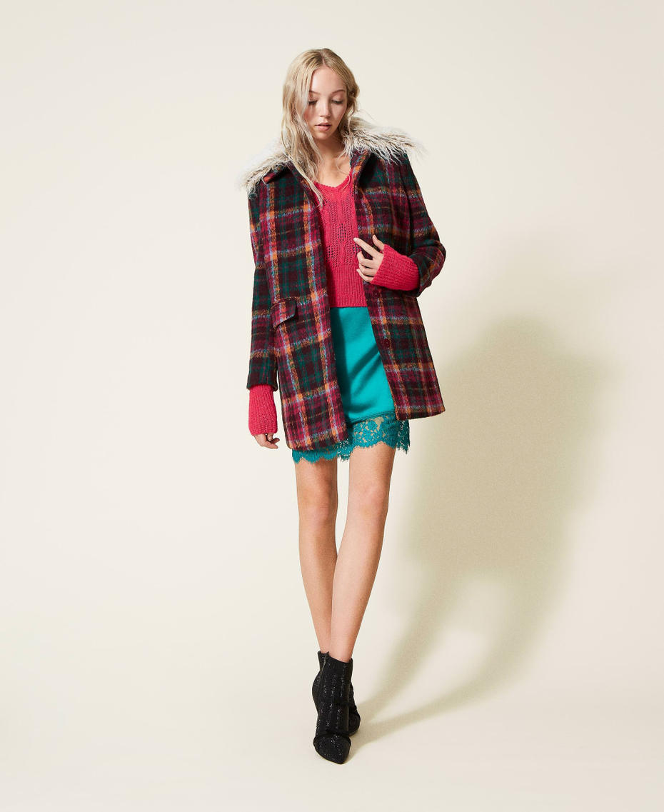 Short chequered coat with faux fur collar "Purple" Fuchsia Hairy Check Woman 222AP2380-03