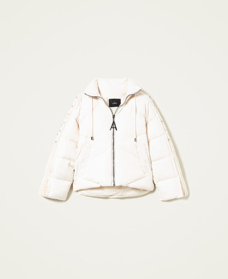 Steppjacke mit besticktem Strickeinsatz