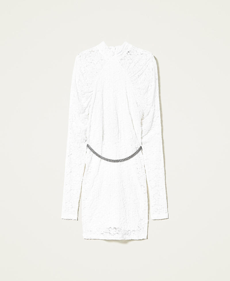Короткое кружевное платье с поясом
