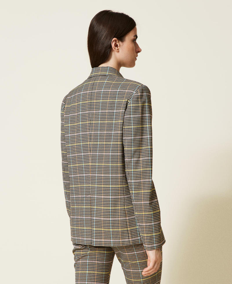 Пиджак в разноцветную виндзорскую клетку