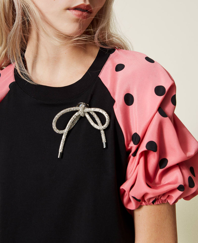 Blouse with polka dot sleeves