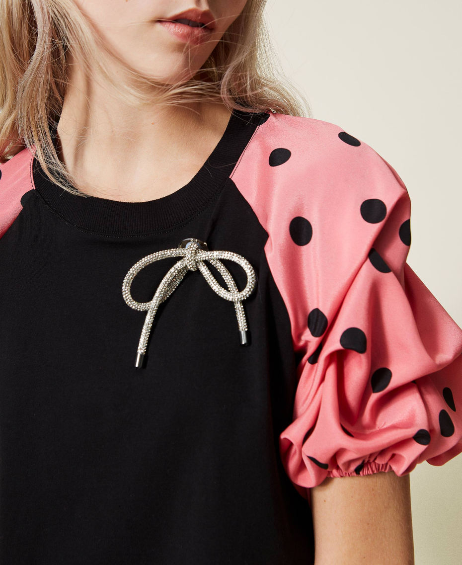 Blouse with polka dot sleeves