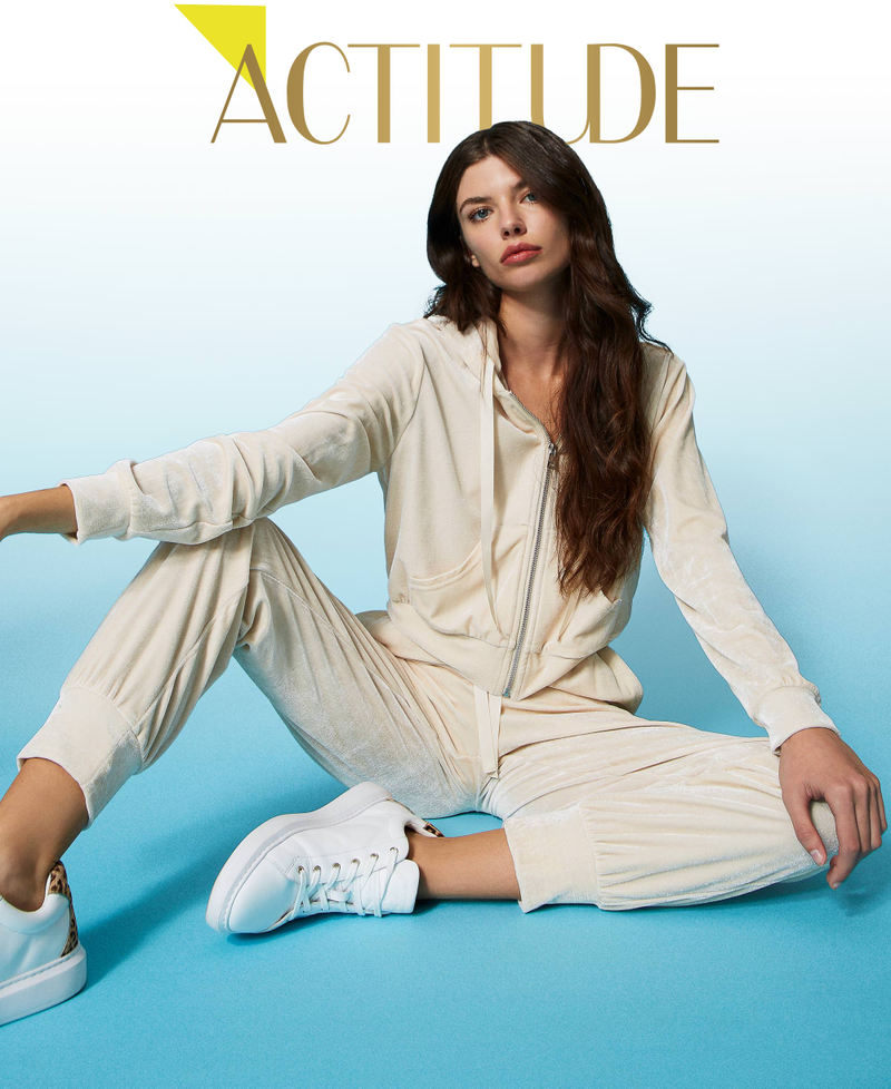 Chenille zipped hoodie and joggers