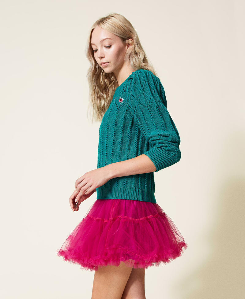 Pullover aus Wollmischgarn mit Blumenstickerei