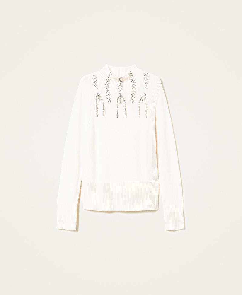 Pull en laine m&eacute;lang&eacute;e avec broderie