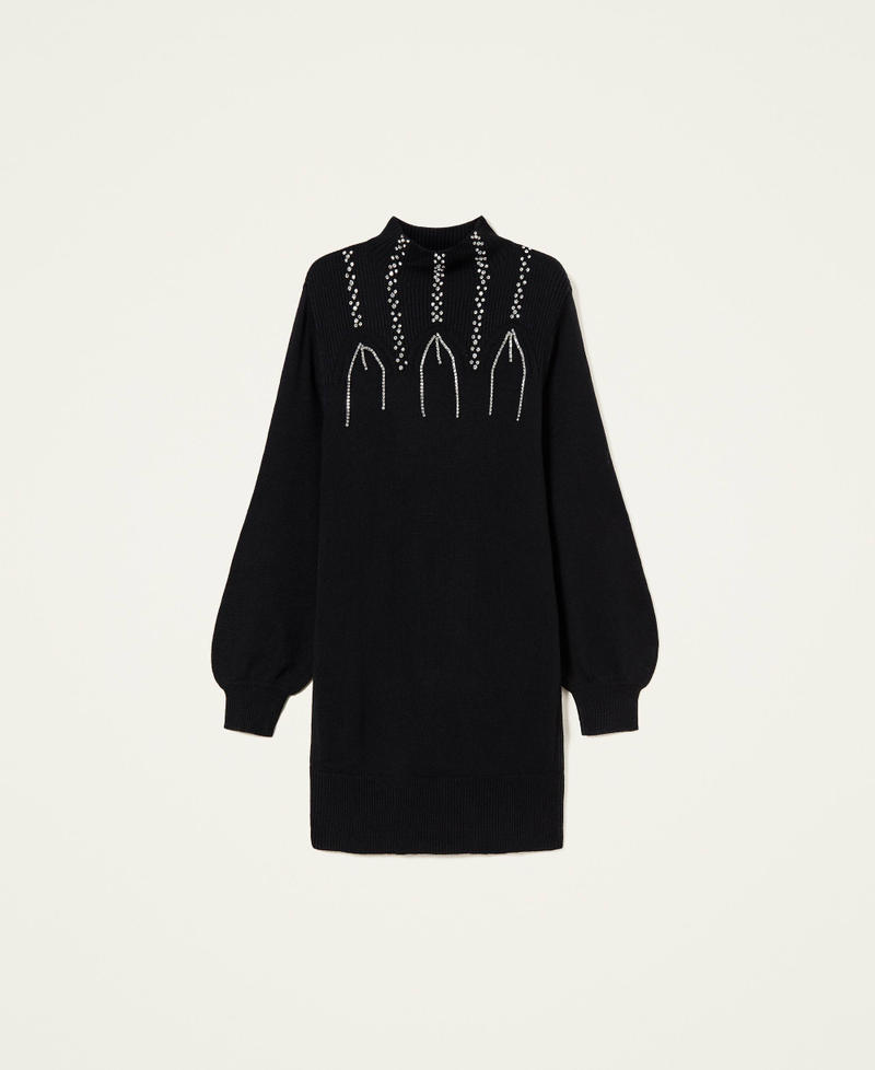 Wool blend dress with embroidery