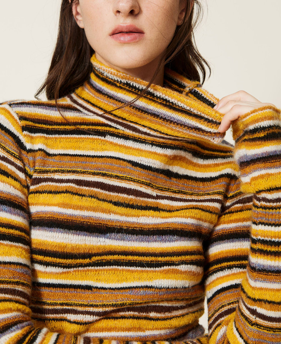 Pull col montant ajusté multicolore Multicolore Marron « Mustard » Femme 222AP3353_10243_05
