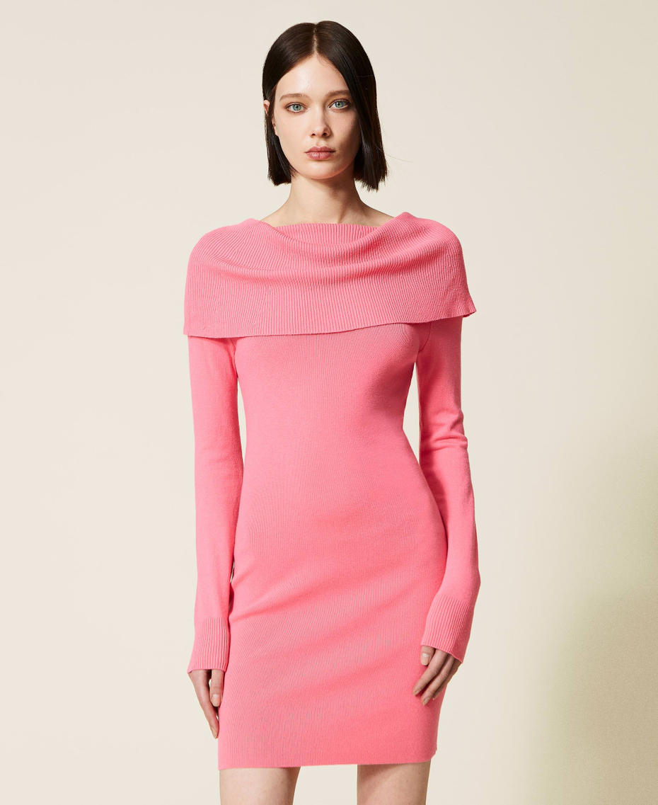 Fitted knit dress with maxi collar Fluorescent Pink Woman 222AP3380-06