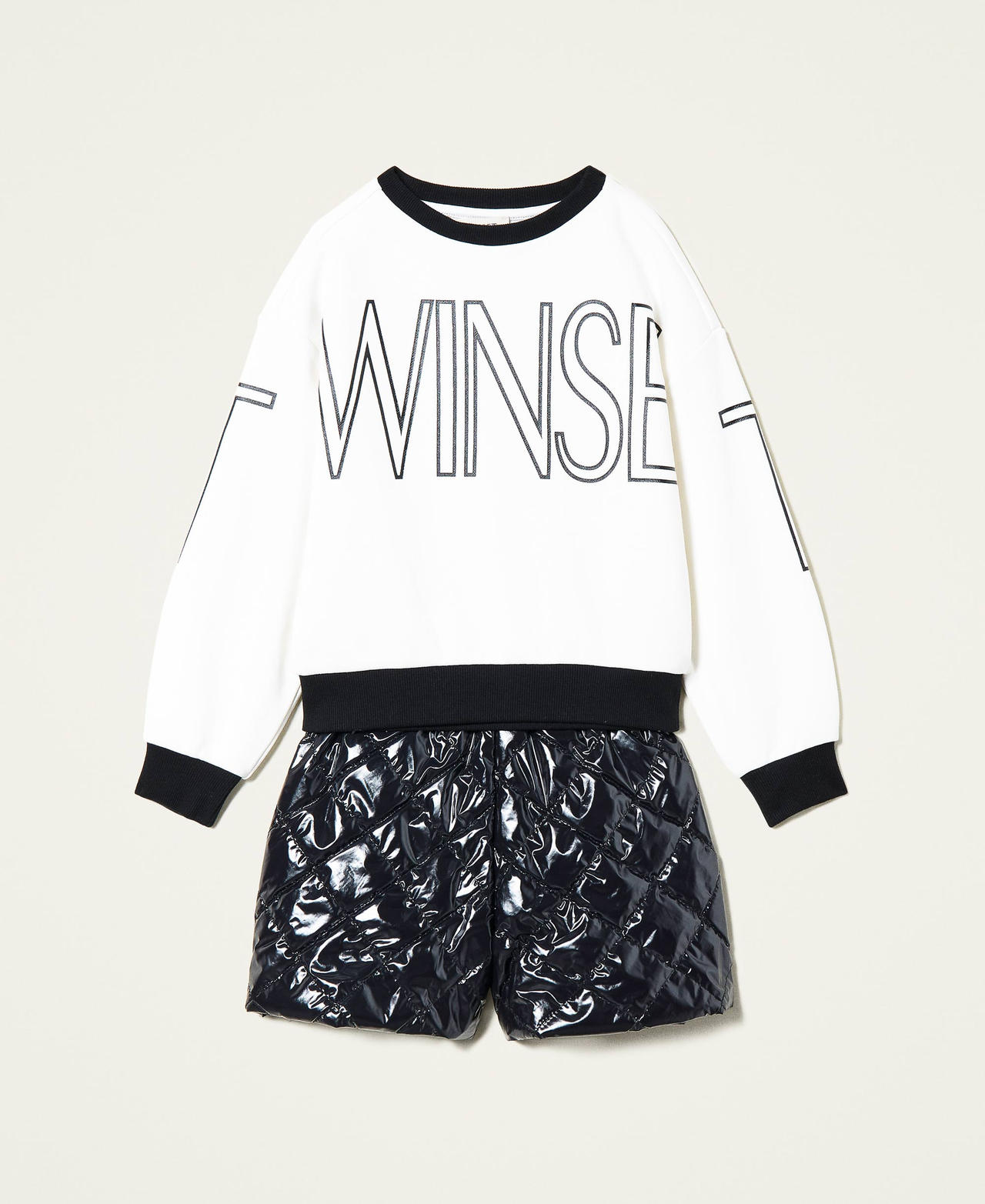 Logo sweatshirt and quilted shorts Bicolour Off White / Black Girl 222GJ2111-0S