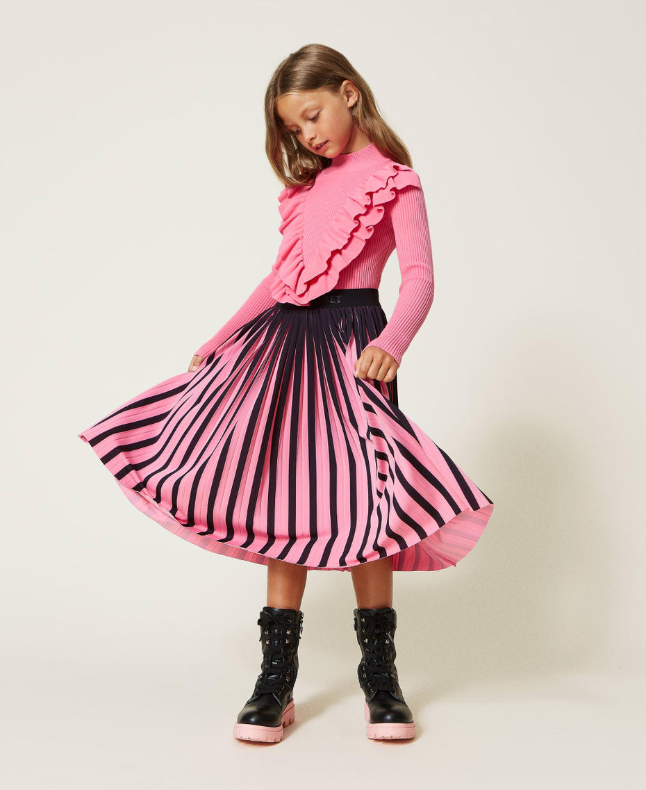 Плиссированная юбка в стиле колор-блок Двухцветный Черный/Розовый "Румяная заря" Девочка 222GJ2281-01