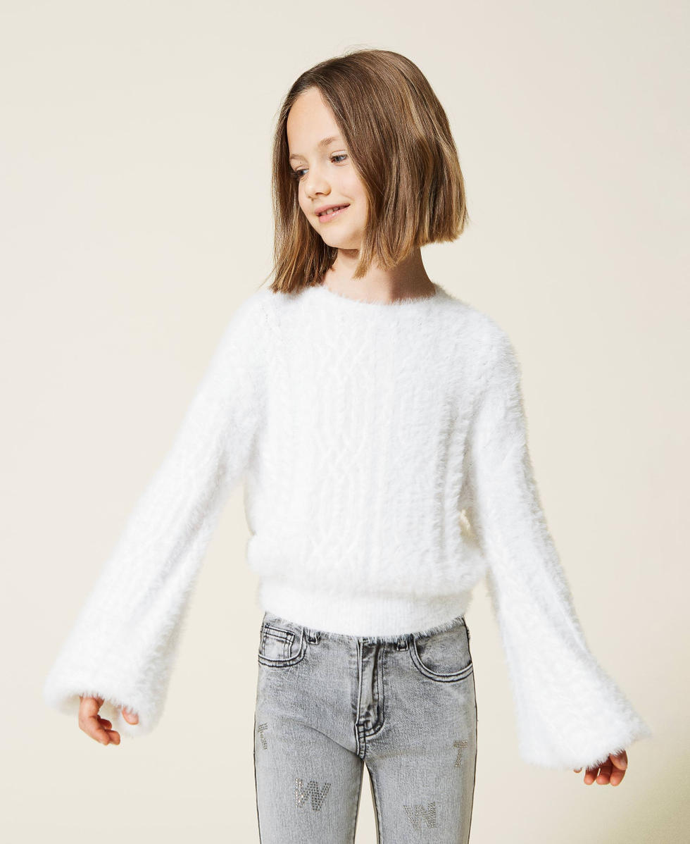 Girls top white jumper