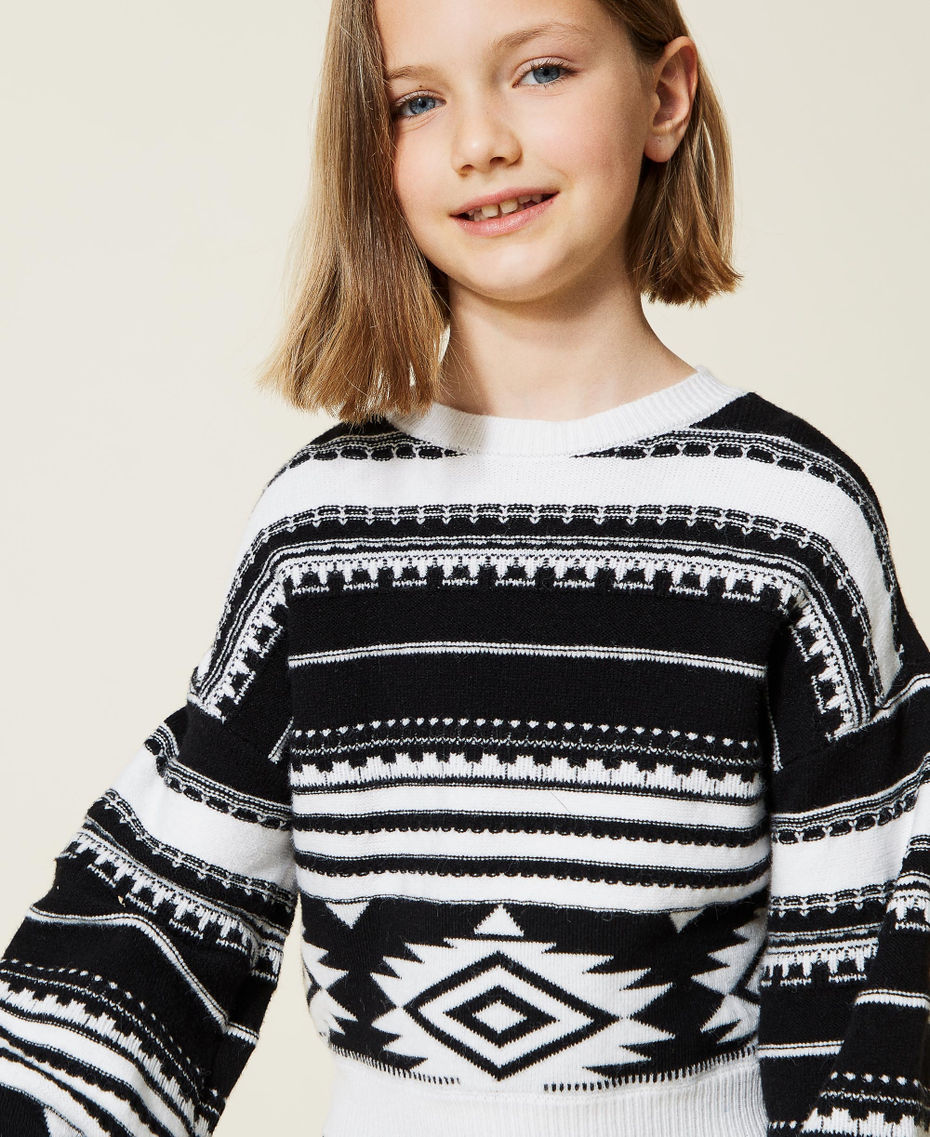 Jacquard regular jumper with mixed stitches Off White Girl 222GJ310H-05
