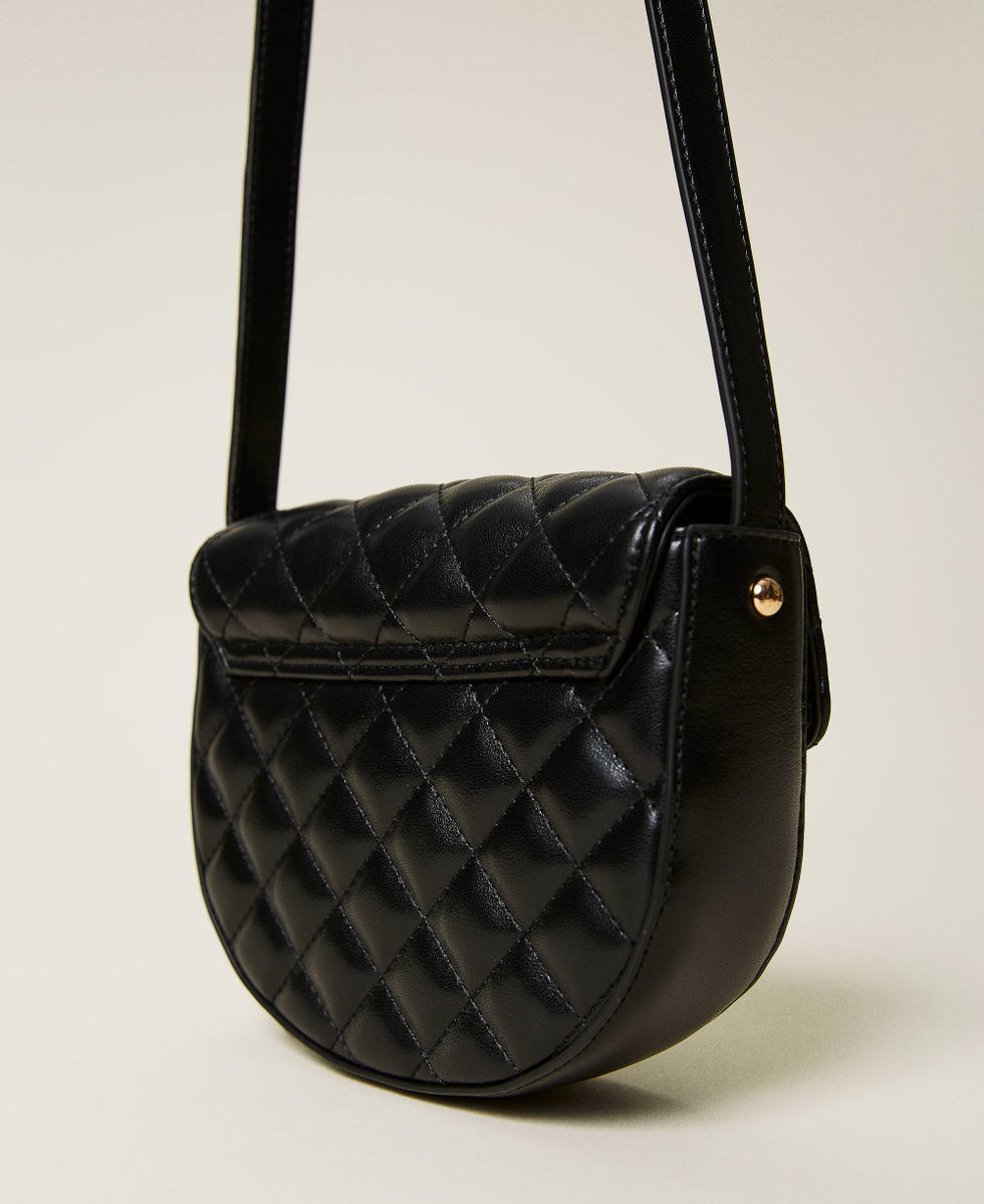 Matelass&eacute; shoulder bag