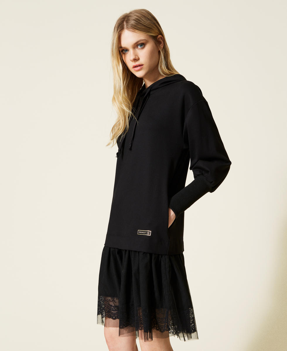 Abito in felpa con tulle e pizzo