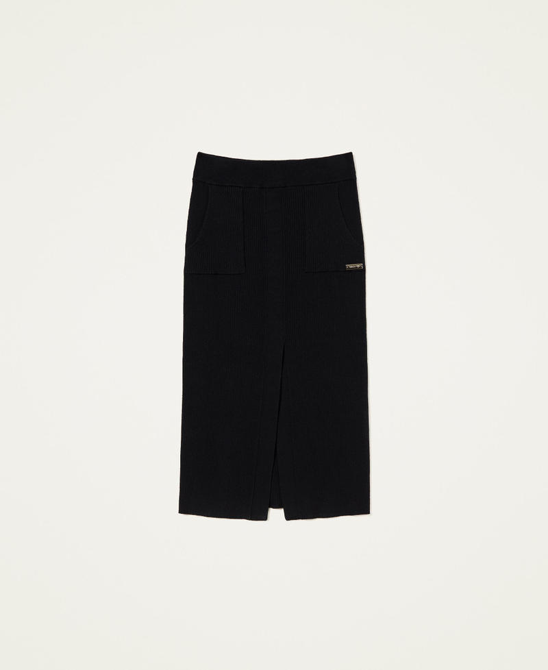 Gerippter Midirock mit Schlitz