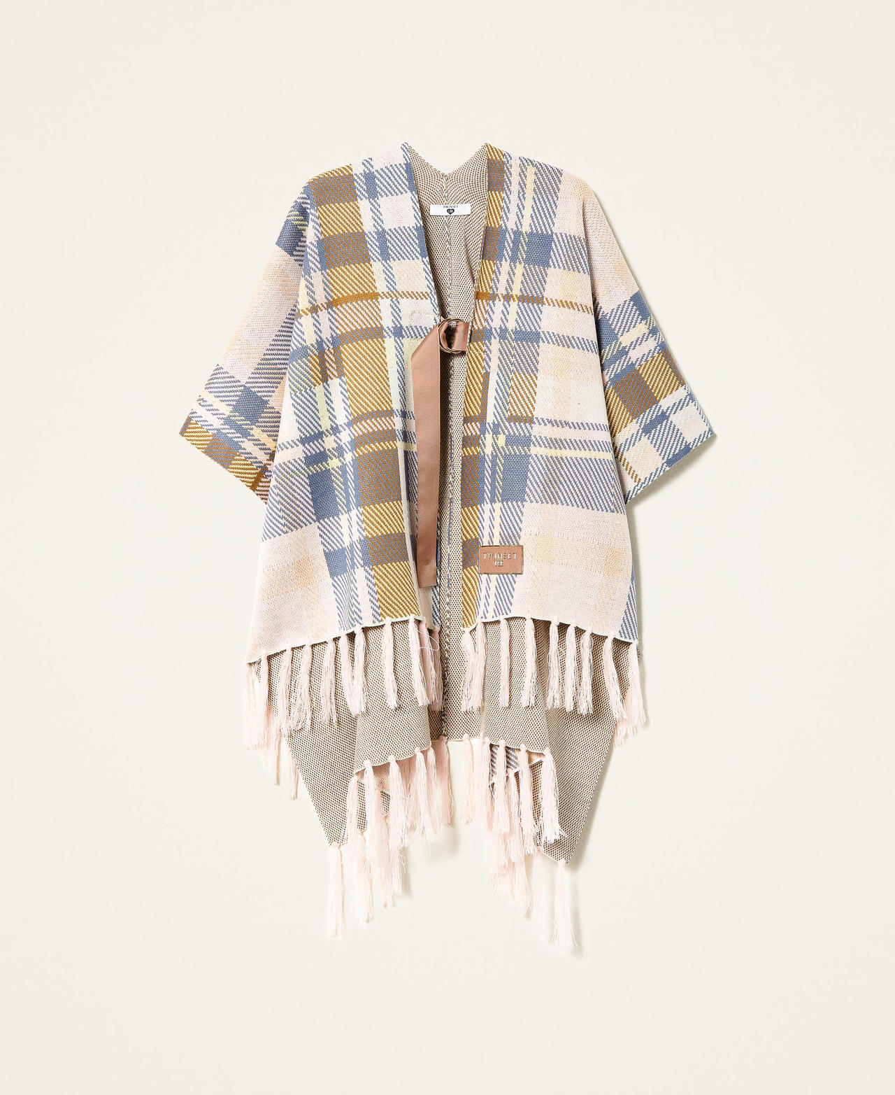 Poncho de jacquard de cuadros con flecos