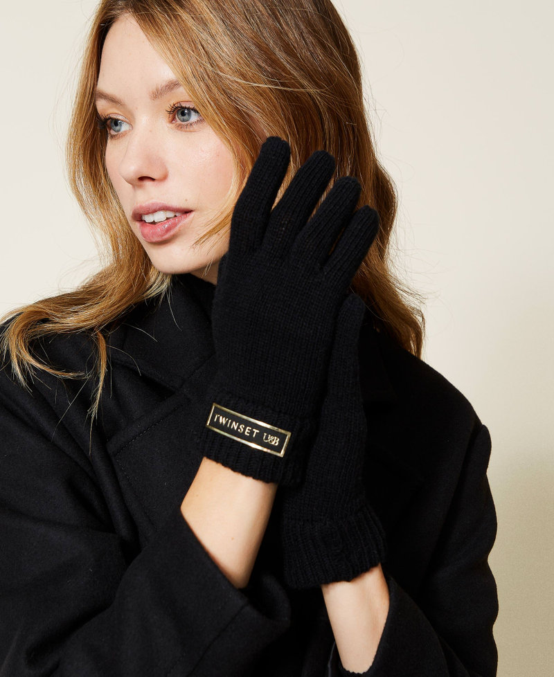Knitted gloves with logo patch Black Woman 222LI4WSS_00006_0S