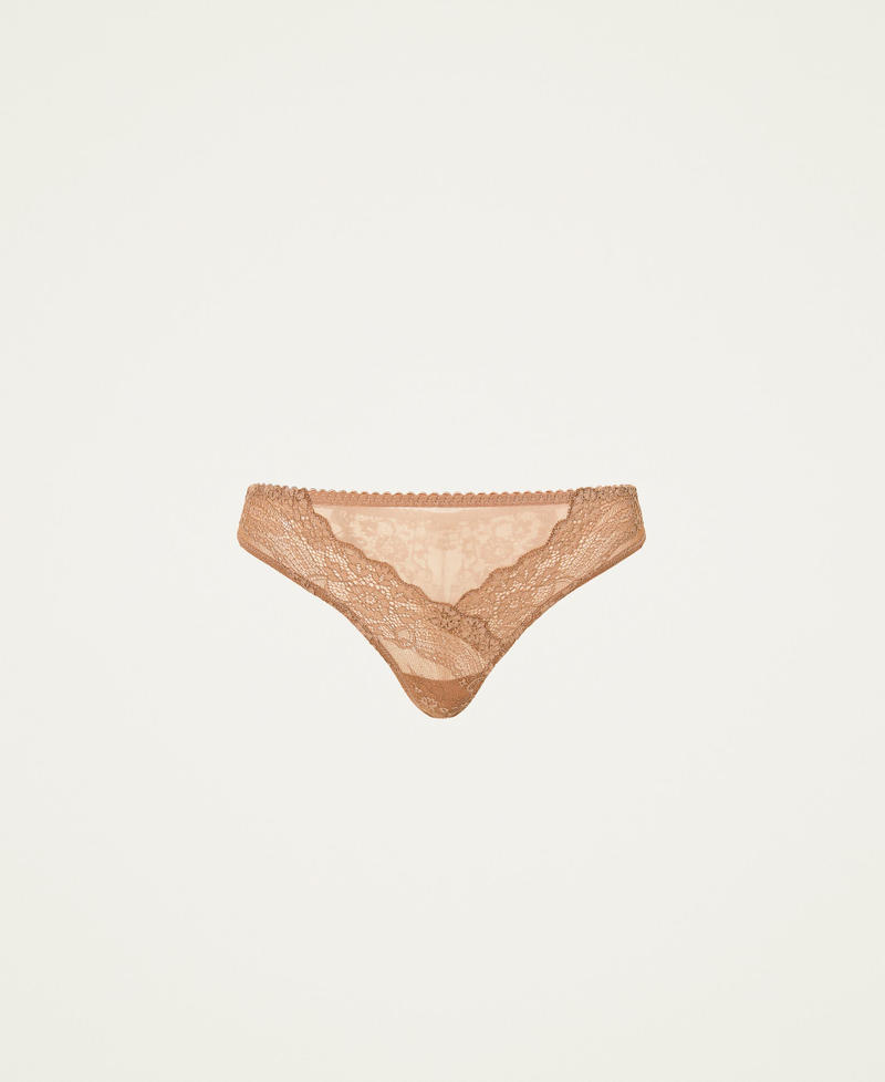 Slip br&eacute;silien en dentelle et tulle