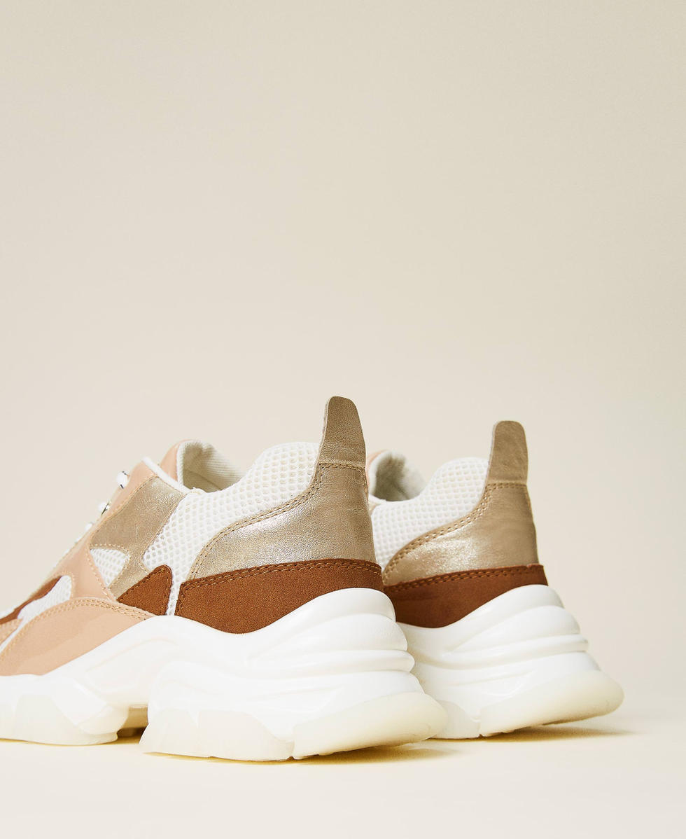 Colour block trainers with logo