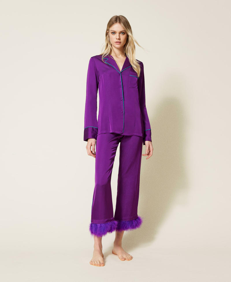 Mannish satin pyjamas with feathers