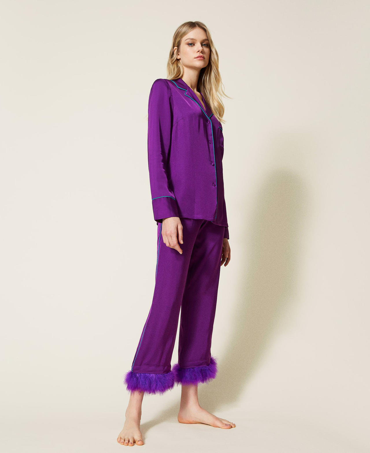 Mannish satin pyjamas with feathers "Violet Cyclamen" Purple Woman 222LL2FGG-02