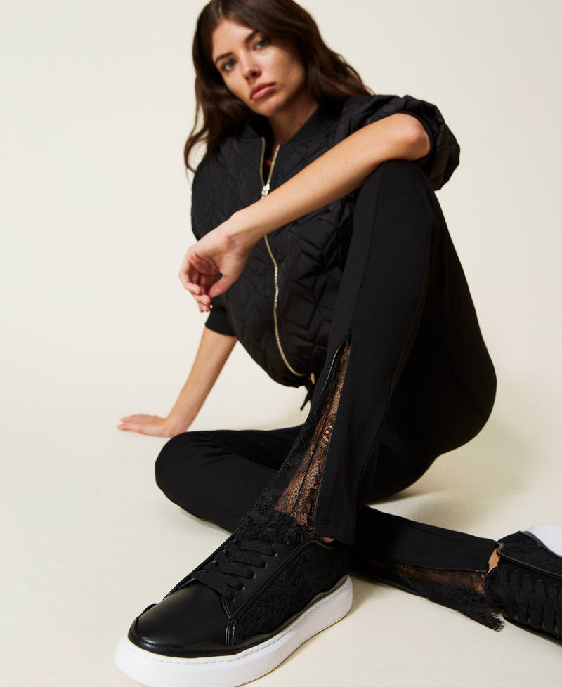 Leggings mit Steppn&auml;hten und Spitze