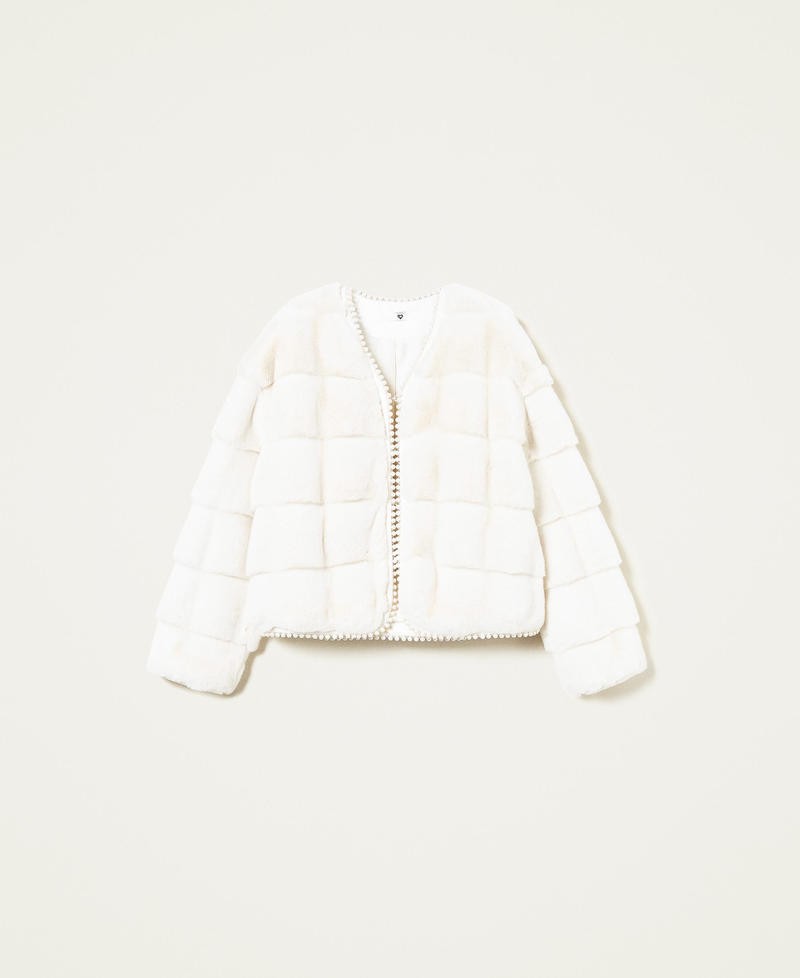 Giacca in faux fur con perle