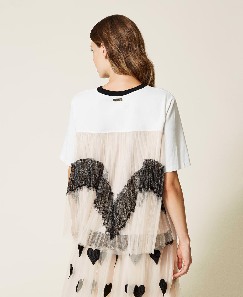 T-shirt with heart and lace Multicolour "Sugar" White / "Bone" Beige / Black Woman 222LL2GPP-04